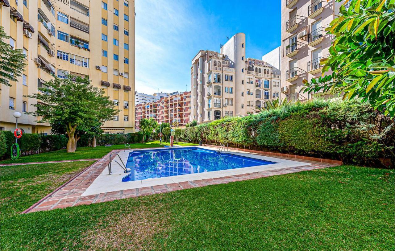4 Bedroom Nice Apartment In Torremolinos Ngoại thất bức ảnh